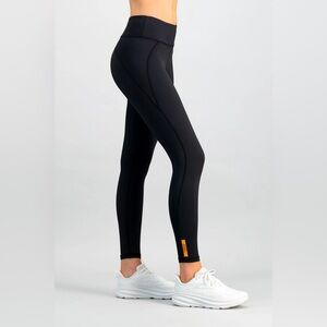 Burnt Essential Leggings - Black